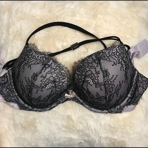 Victoria’s Secret Very Sexy push-up bra